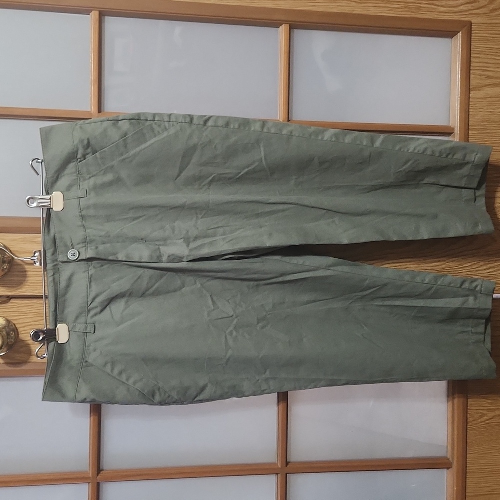 Columbia Womens Green Athletic Capris Size 12